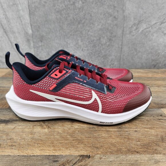 Nike Air Zoom Pegasus 40 GS Size 6Y Youth Size 7.5 Womens White Red Running Shoe